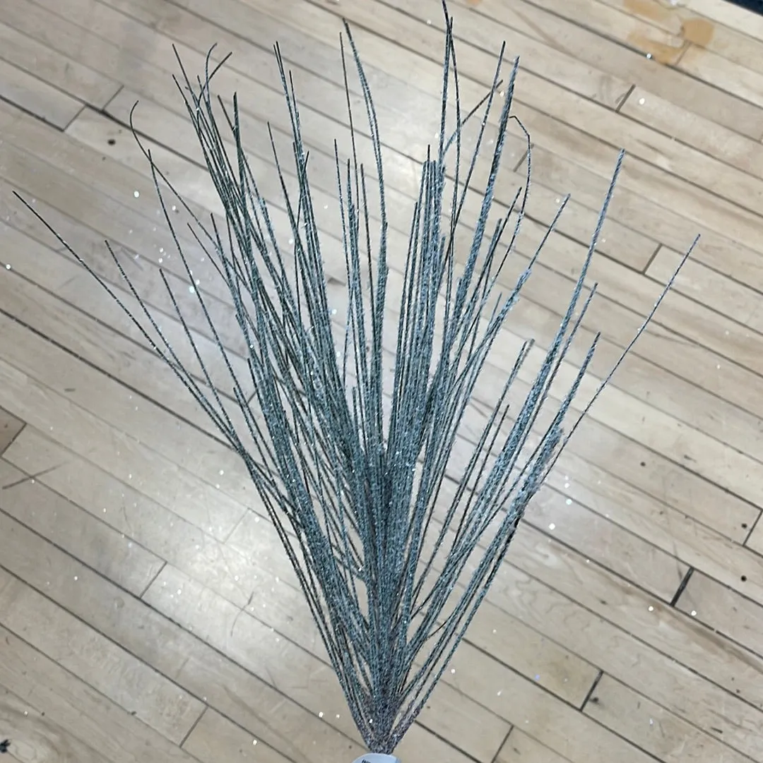 Snow Long Needle Spray